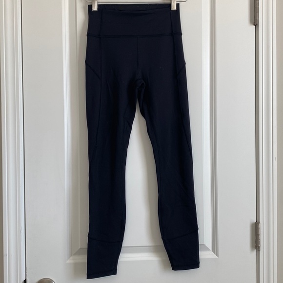 Lululemon workout leggings - Picture 2 of 5